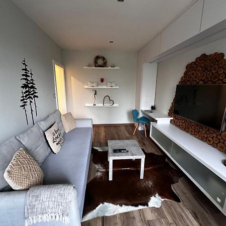 We Apartment - Close To The Center & City View, Self Check-In 24H Banská Bystrica Exteriér fotografie