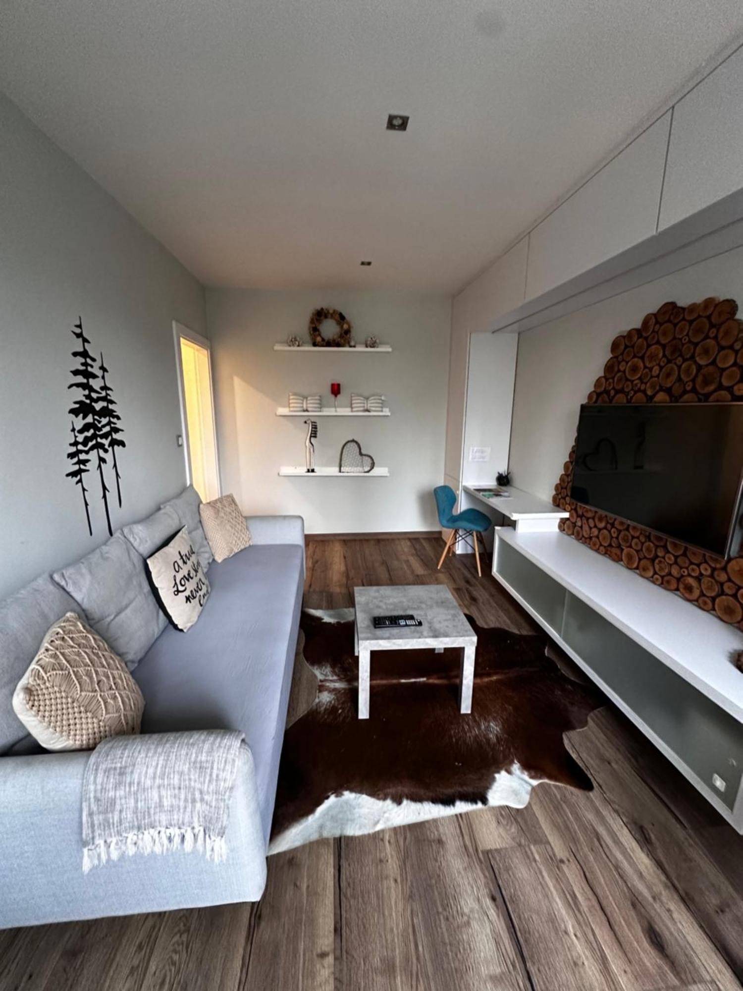 We Apartment - Close To The Center & City View, Self Check-In 24H Banská Bystrica Exteriér fotografie